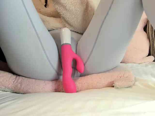 MiaSweety webcam