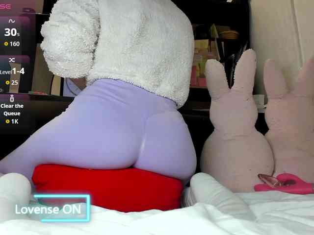 MiaSweety webcam