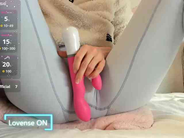 MiaSweety webcam