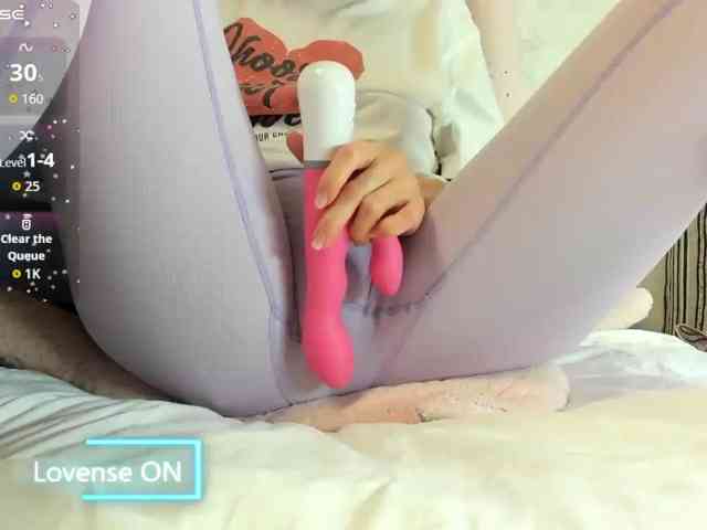 MiaSweety webcam