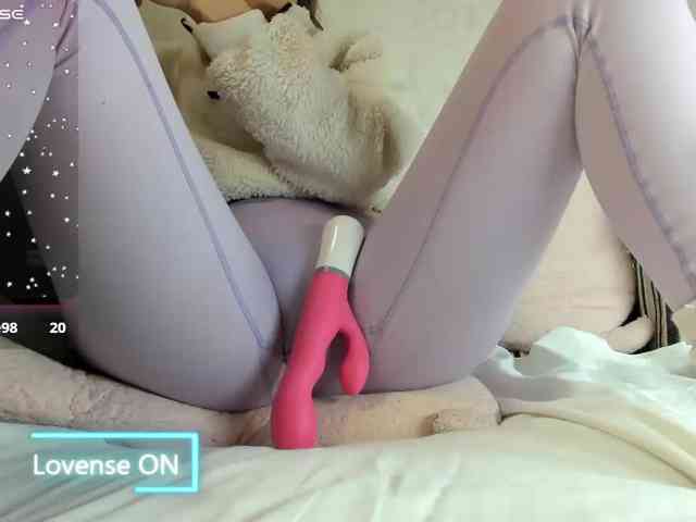 MiaSweety webcam