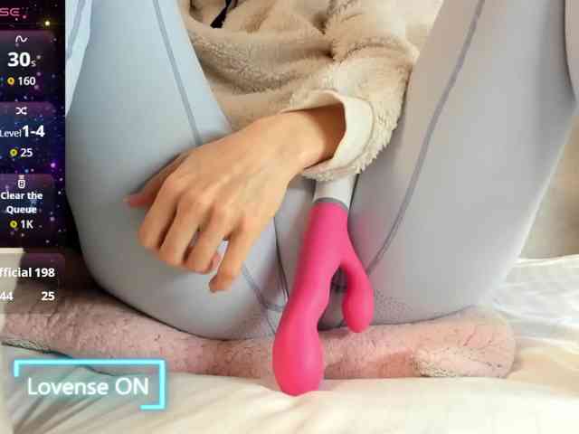 MiaSweety webcam