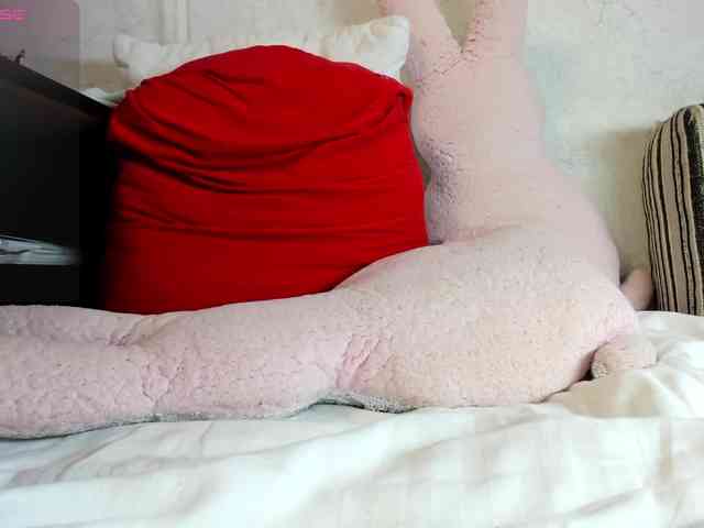 MiaSweety webcam