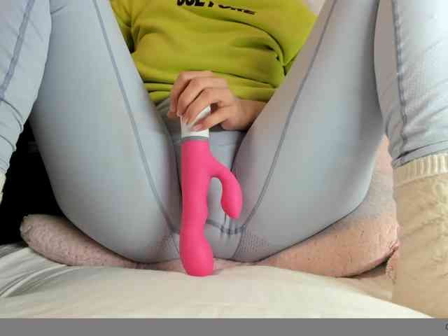 MiaSweety webcam