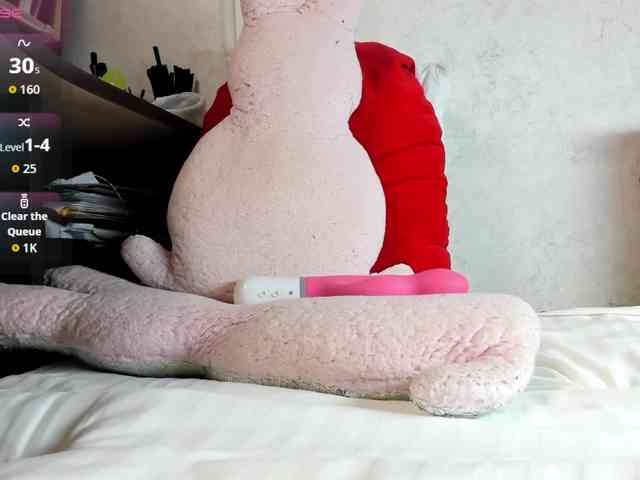 MiaSweety webcam