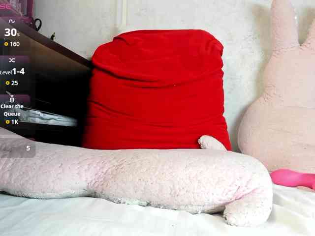 MiaSweety webcam
