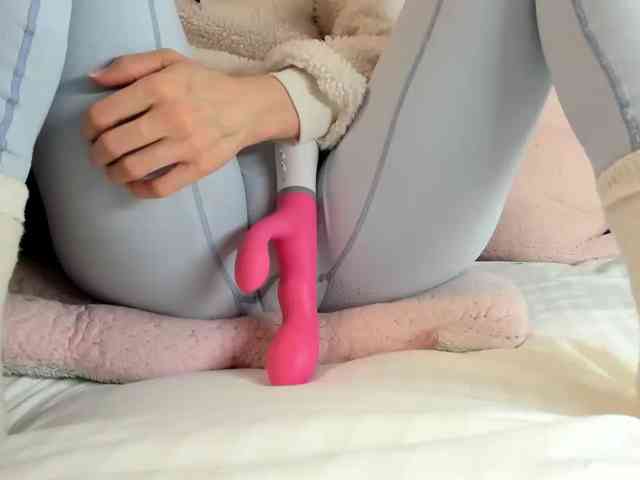 MiaSweety webcam