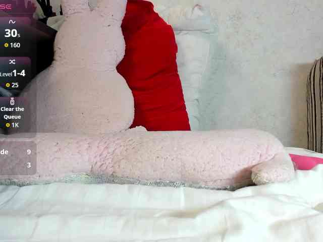 MiaSweety webcam