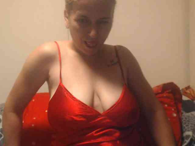 Diamondmoniqu webcam