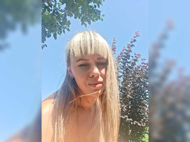 AlisaKisa93 live cam on BongaCams