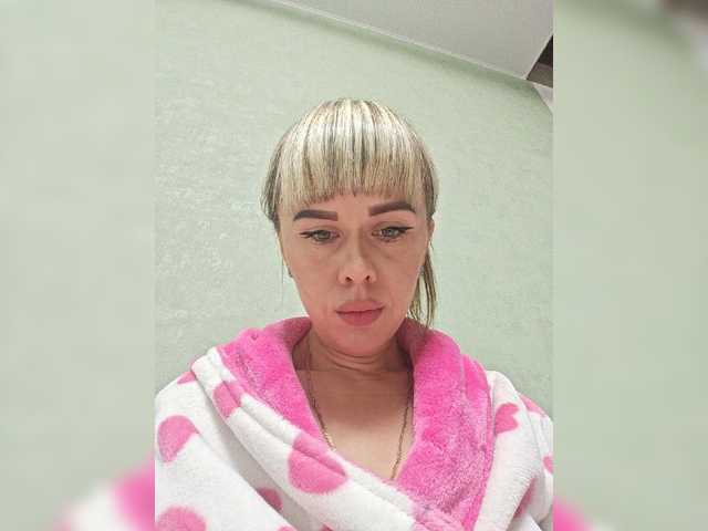 AlisaKisa93 live cam preview
