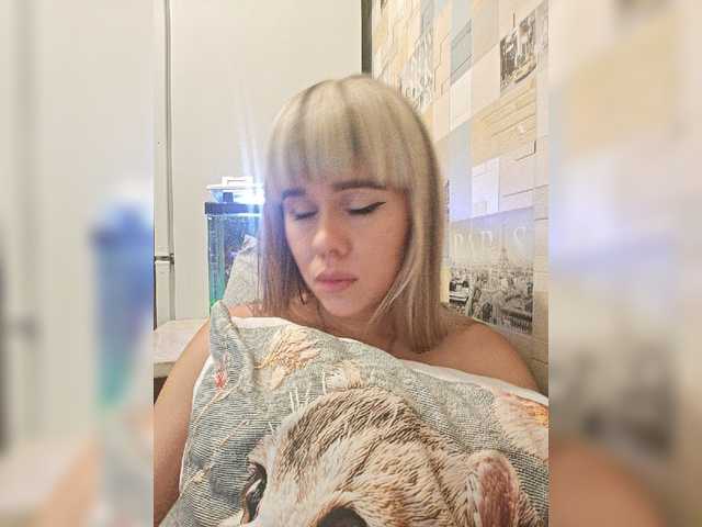 AlisaKisa93 live cam on BongaCams