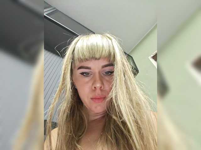 AlisaKisa93 live cam on BongaCams