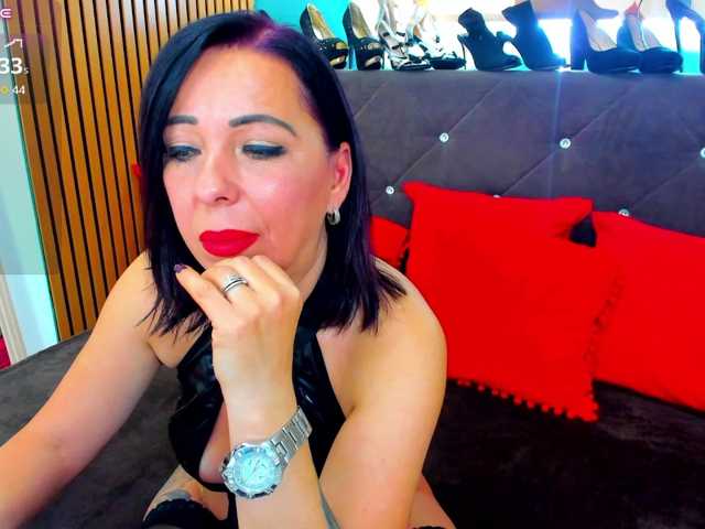 LauraSinFull