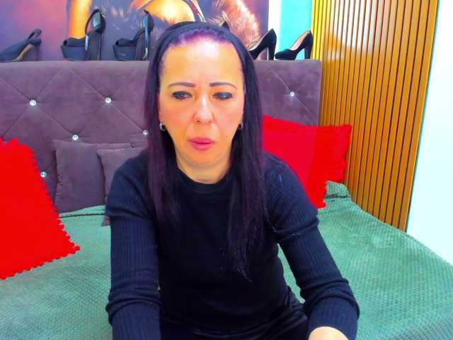 LauraSinFull