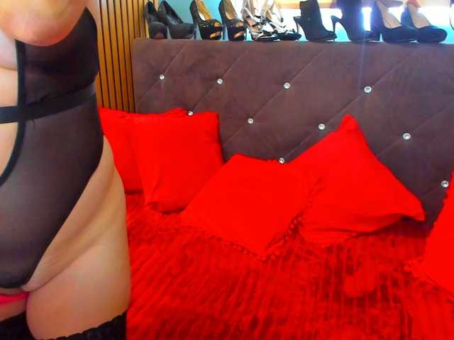LauraSinFull live cam on BongaCams