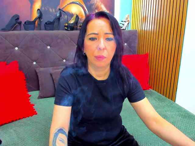 LauraSinFull Live Webcam on BongaCams