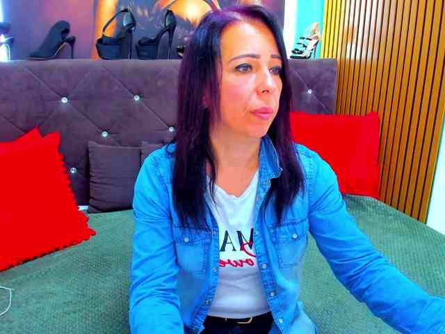 LauraSinFull LauraSinFull