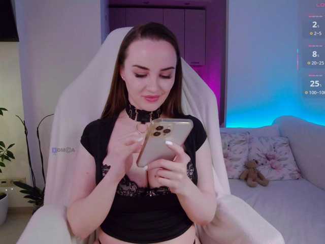 SincereLight live cam on BongaCams