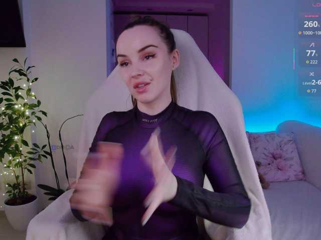 SincereLight live cam on BongaCams