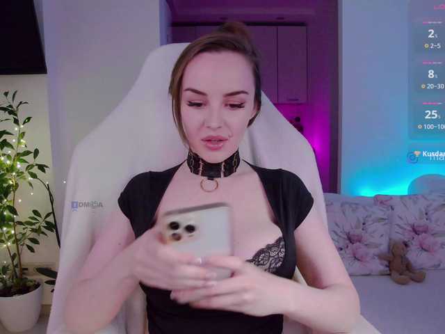 _AfterDark_ live cam preview