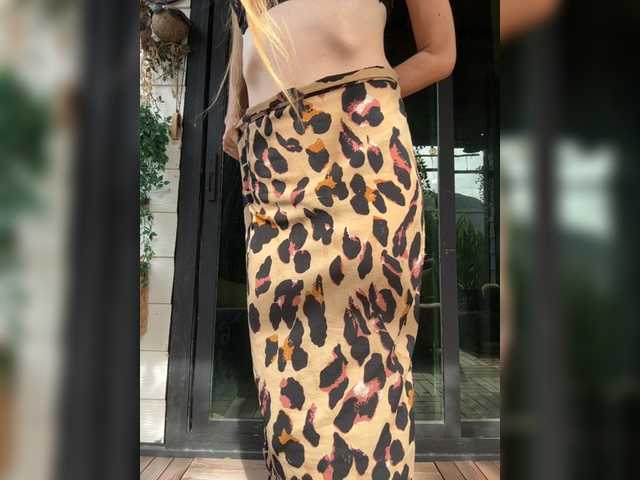 -AfricaYaa- live webcam show