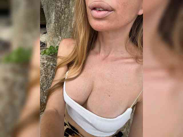 -AfricaYa- webcam