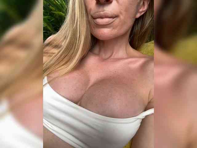 -AfricaYa- webcam
