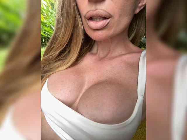 -AfricaYa- webcam