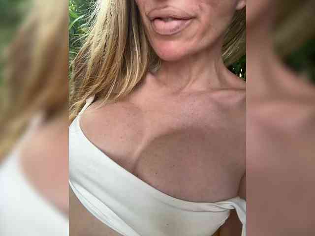 -AfricaYa- webcam