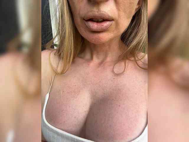 -AfricaYa- webcam