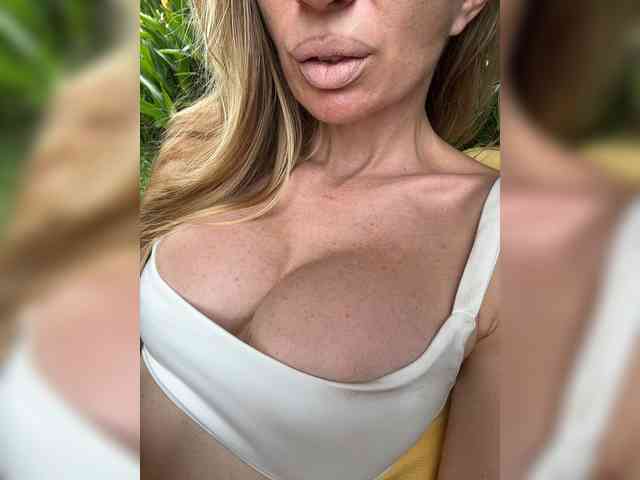 -AfricaYa- webcam