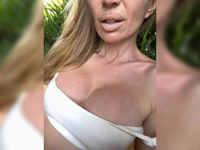 -AfricaYa- webcam