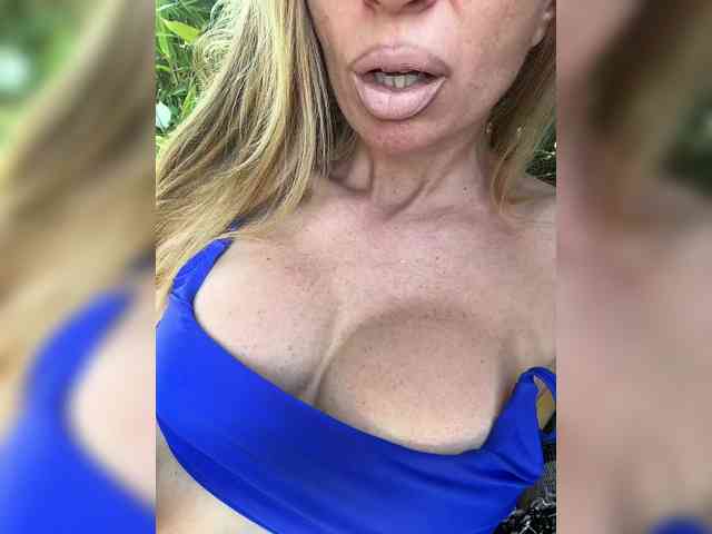 -AfricaYa- webcam