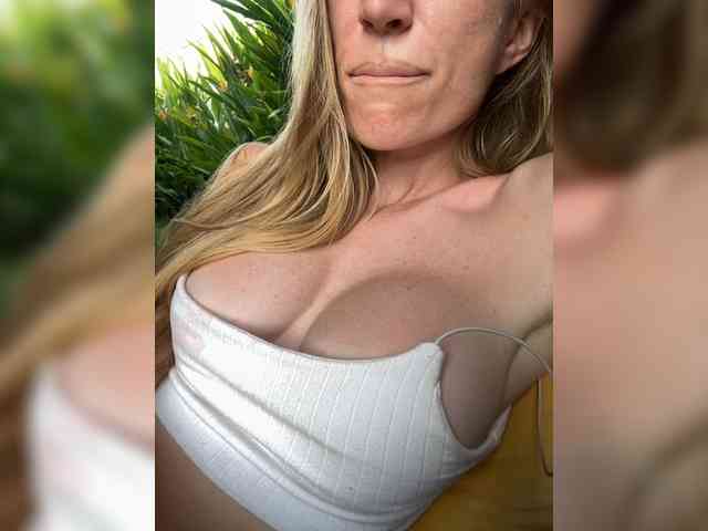 -AfricaYa- webcam
