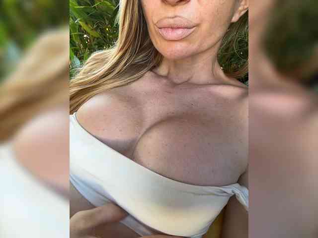 -AfricaYa- webcam