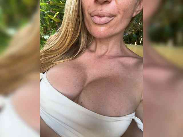 -AfricaYa- webcam