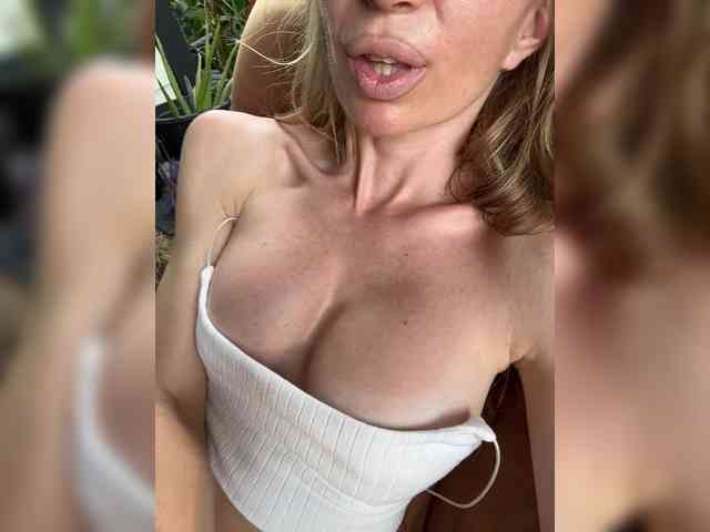 -AfricaYa- webcam