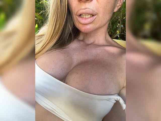 -AfricaYa- webcam