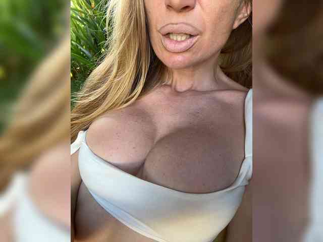 -AfricaYa- webcam