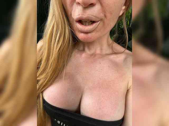 -AfricaYaa- Sex Cam Show