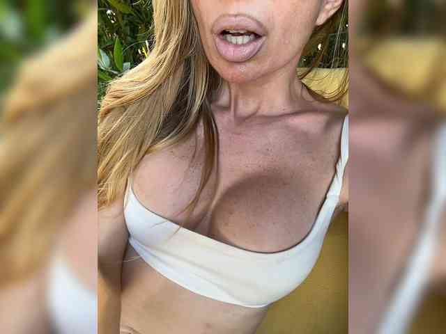 -AfricaYa- webcam
