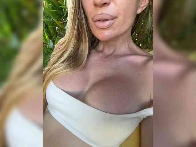 -AfricaYa- webcam
