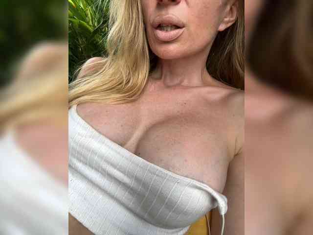 -AfricaYa- webcam