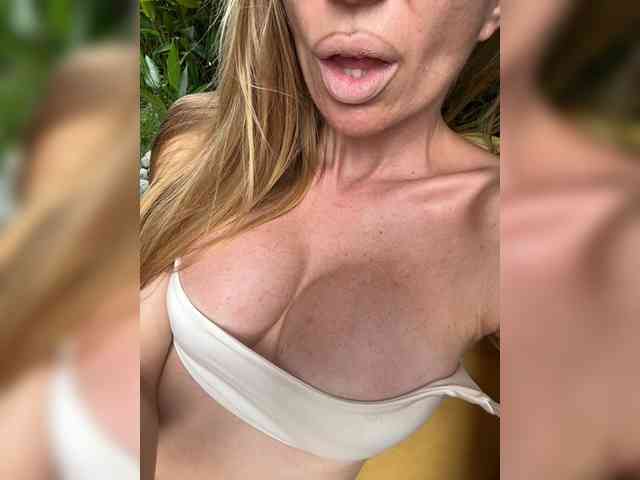 -AfricaYa- webcam