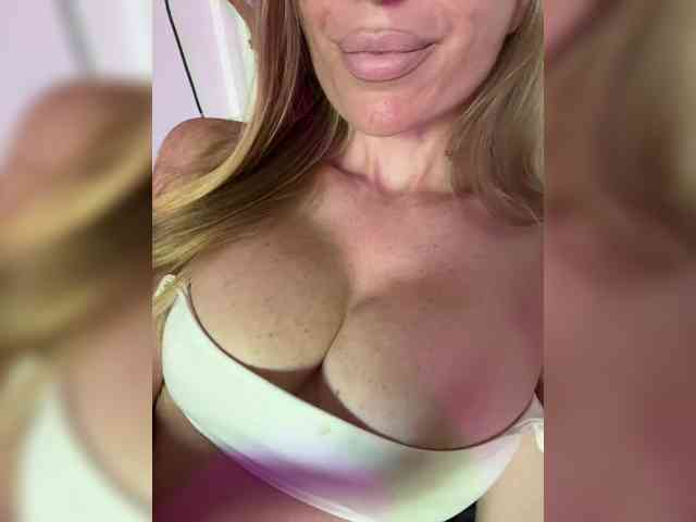 -AfricaYa- webcam