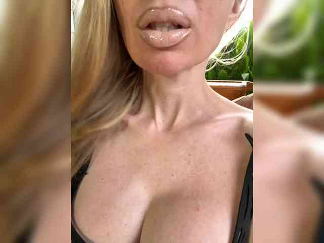-AfricaYa- webcam