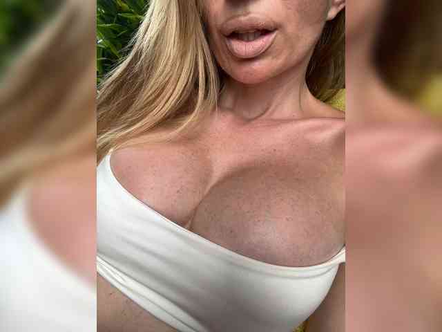 -AfricaYa- webcam