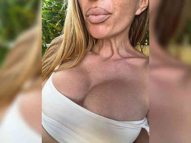 -AfricaYa- webcam