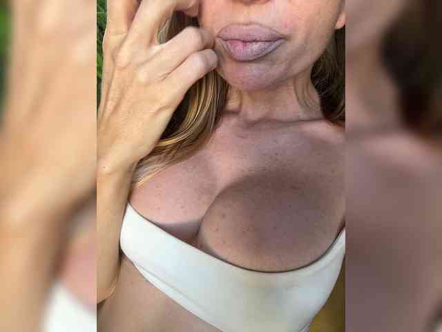 -AfricaYa- webcam